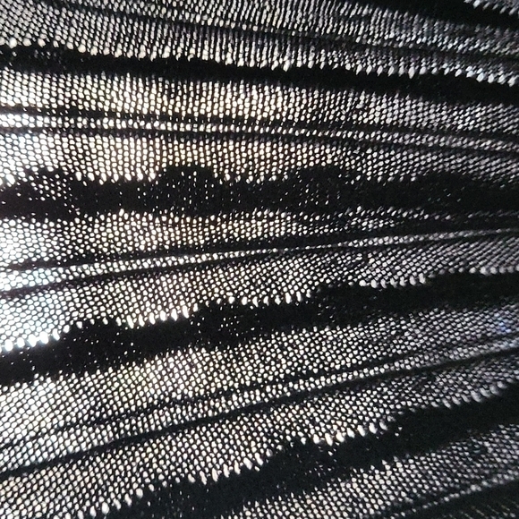 Daisy Fuentes black wide neck textured knit long sleeve tunic sweater - Picture 8 of 12